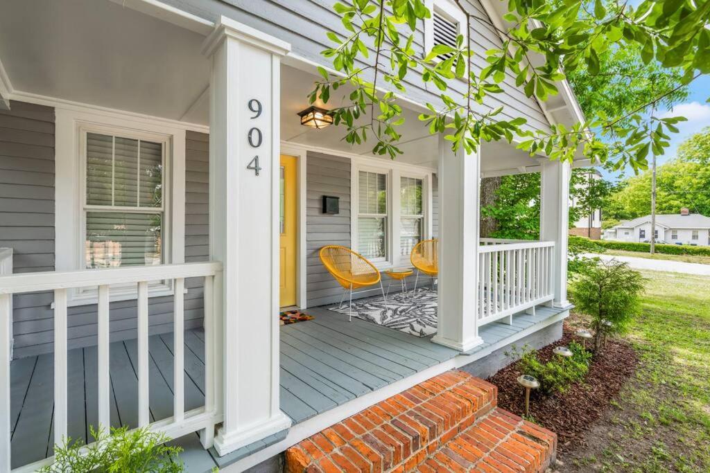 Bright + New - Fire Pit - Hammock - 3 Bd Villa Raleigh Exterior foto