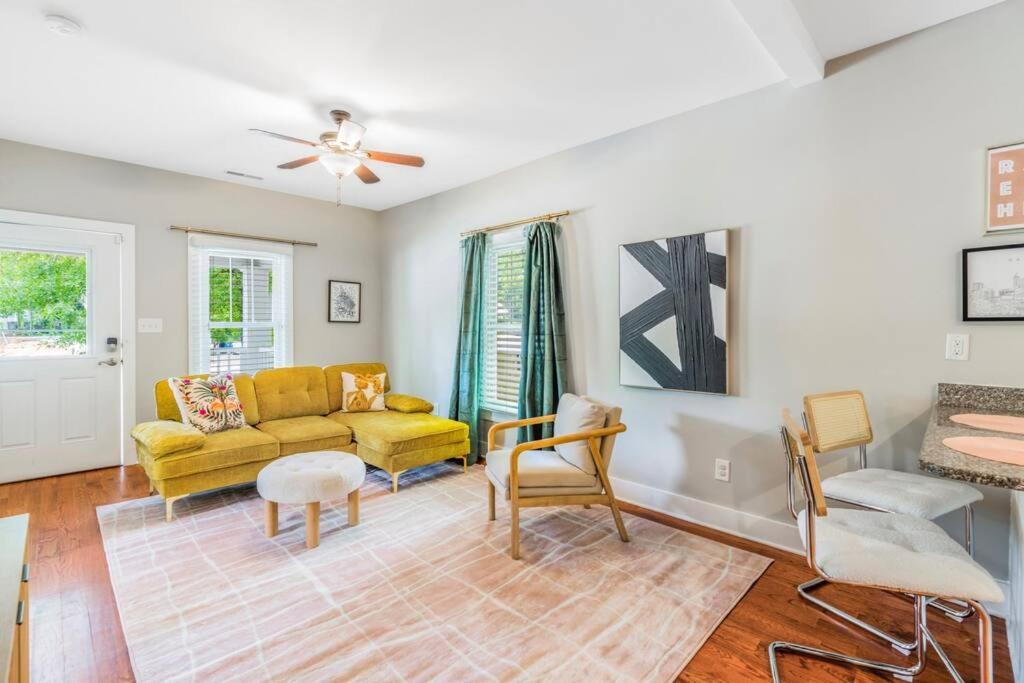 Bright + New - Fire Pit - Hammock - 3 Bd Villa Raleigh Exterior foto